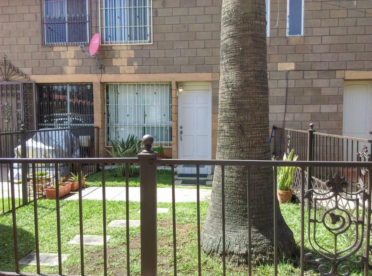 فيلا Blue House إنسينادا المظهر الخارجي الصورة